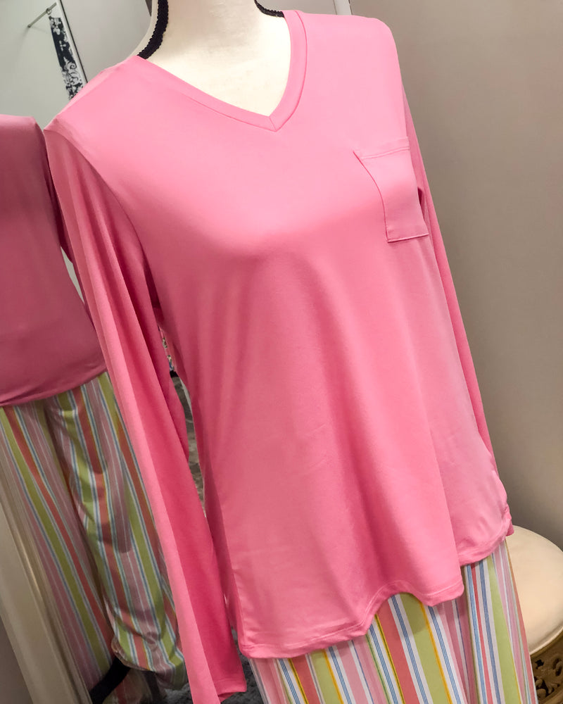 Highlands V-neck Long Sleeve Pocket Tee - Pink