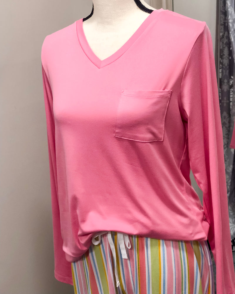 Highlands V-neck Long Sleeve Pocket Tee - Pink
