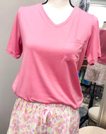 Highlands V-neck Pocket Tee - Pink