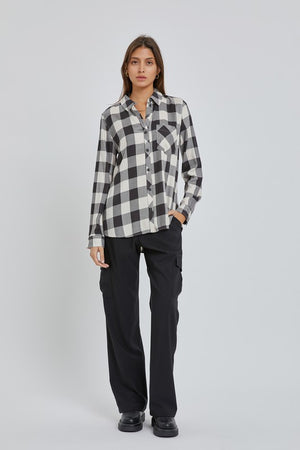 
            
                Load image into Gallery viewer, Classic Flannel Shirt - Black/Cream
            
        