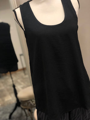 Airflow Scoop Neck Tank - Black