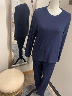 
            
                Load image into Gallery viewer, Lilabet High Low Pullover - Navy
            
        